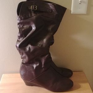 Leather boots